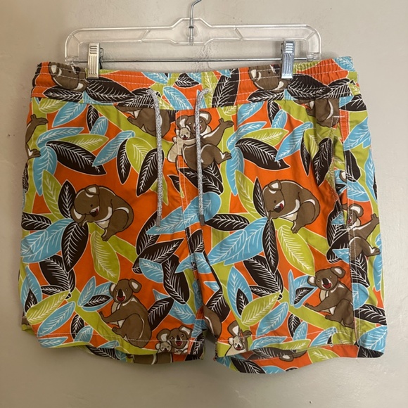 Vilebrequin Swim Trunks Large Gently worn 100% polyamide 36-40" waist 4" inseam - Picture 2 of 4
